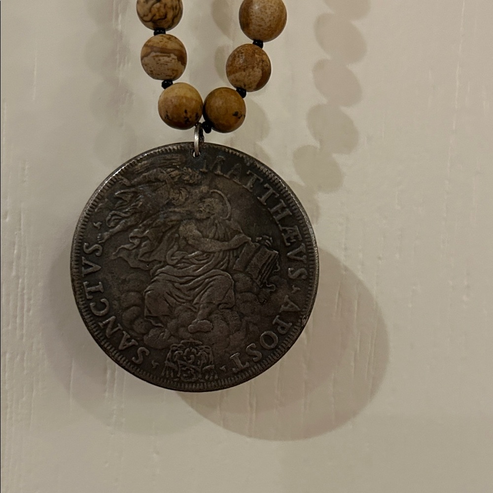 Rockstar In Rome necklace - Picture 2 of 7